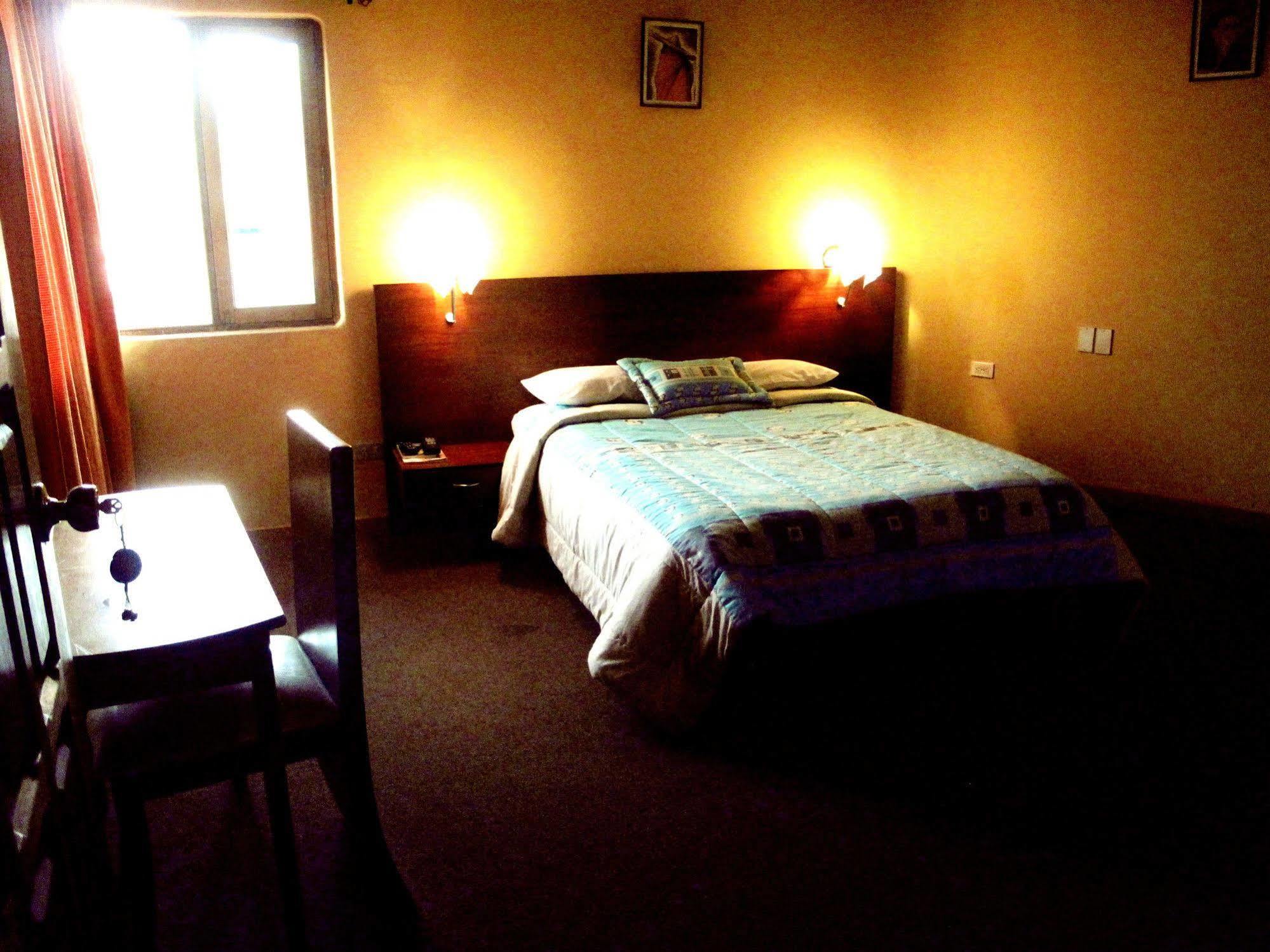 Aqua Hostal Mabel Κουένκα Εξωτερικό φωτογραφία
